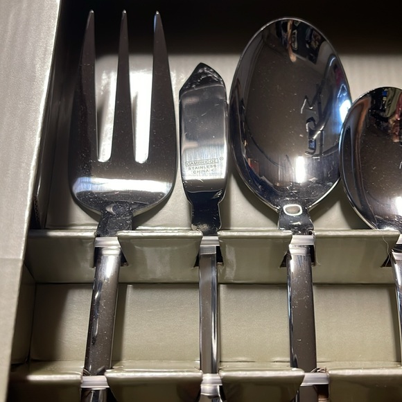 NEW 45-piece Flatware Set; Service for 8 plus BONUS Hostess Set, Stainless Steel - Picture 10 of 12